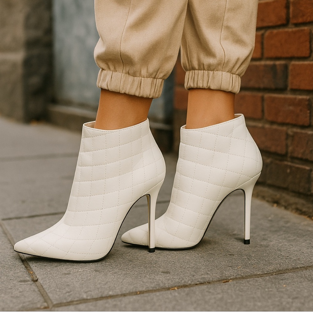 Frh brand white patten leather quilted look bootie
